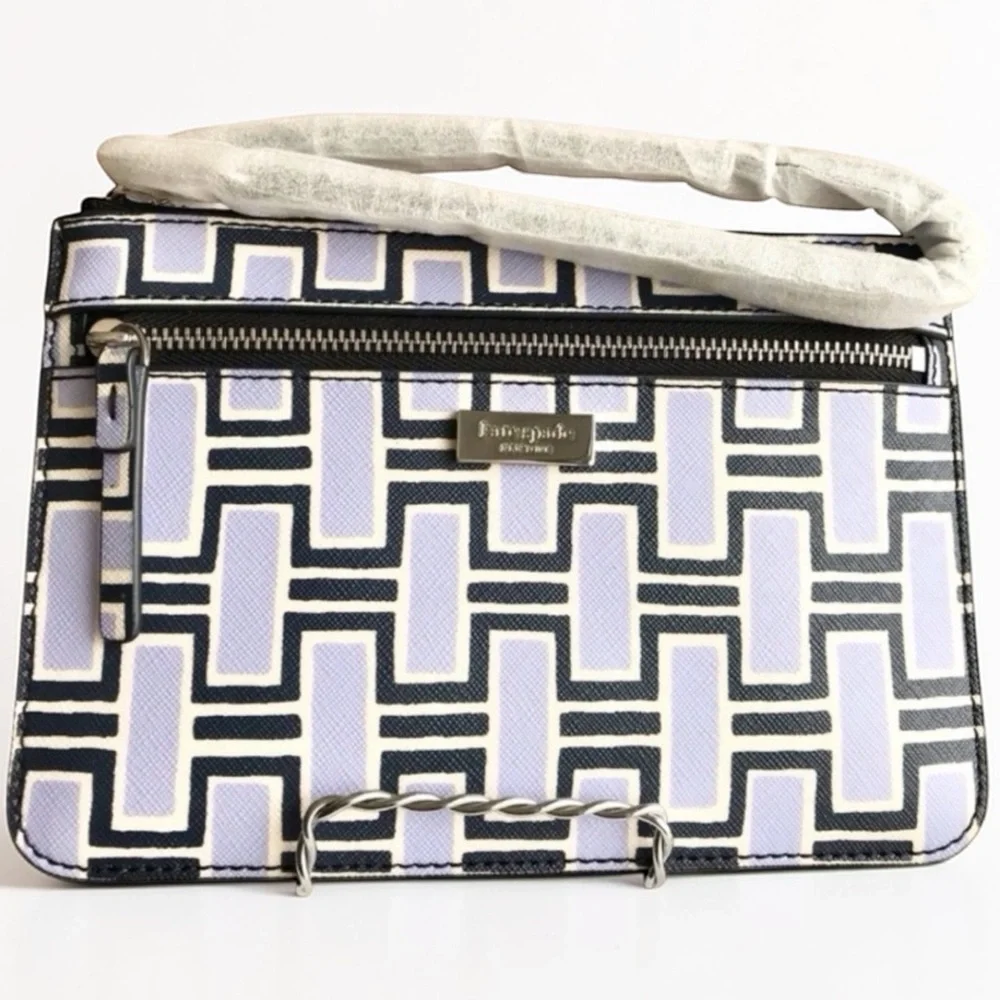 🆕Kate Spade Shore Street Forest Geo Wristlet